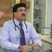 Dr. Ravi Malik, Pediatrician in Delhi
